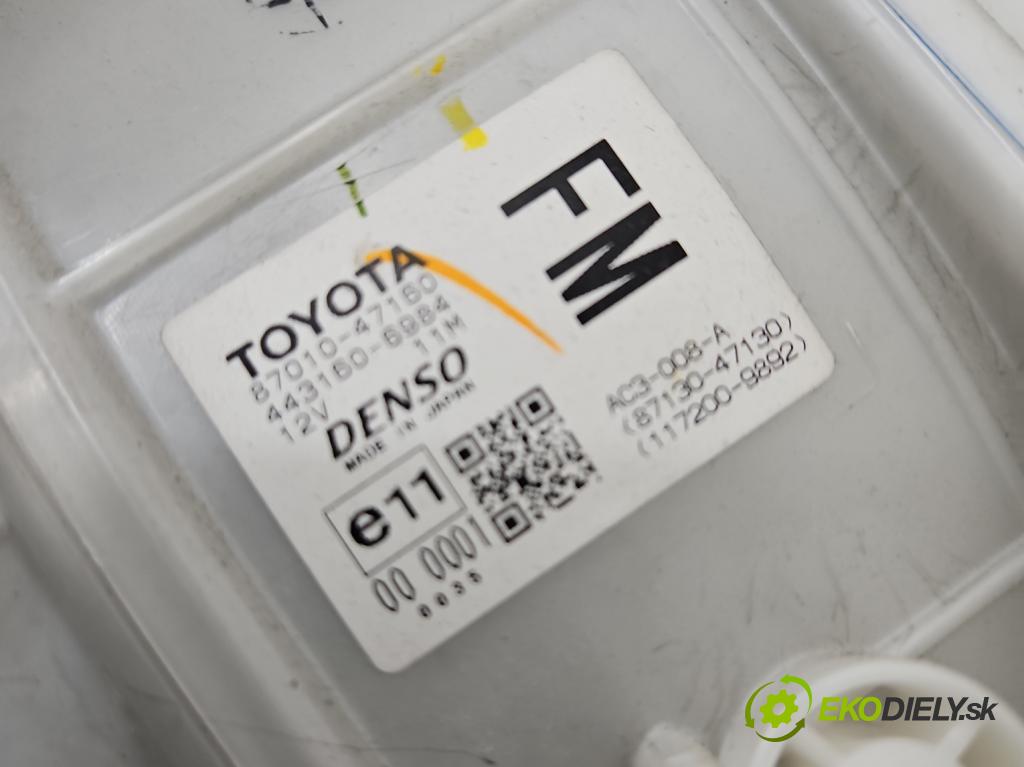 Toyota Prius III XW30 2009-2015 1.8 16V 99 HP automatic 73 kW 1798 cm3 5- radiator 87050-47150 (Radiátor kúrenia)