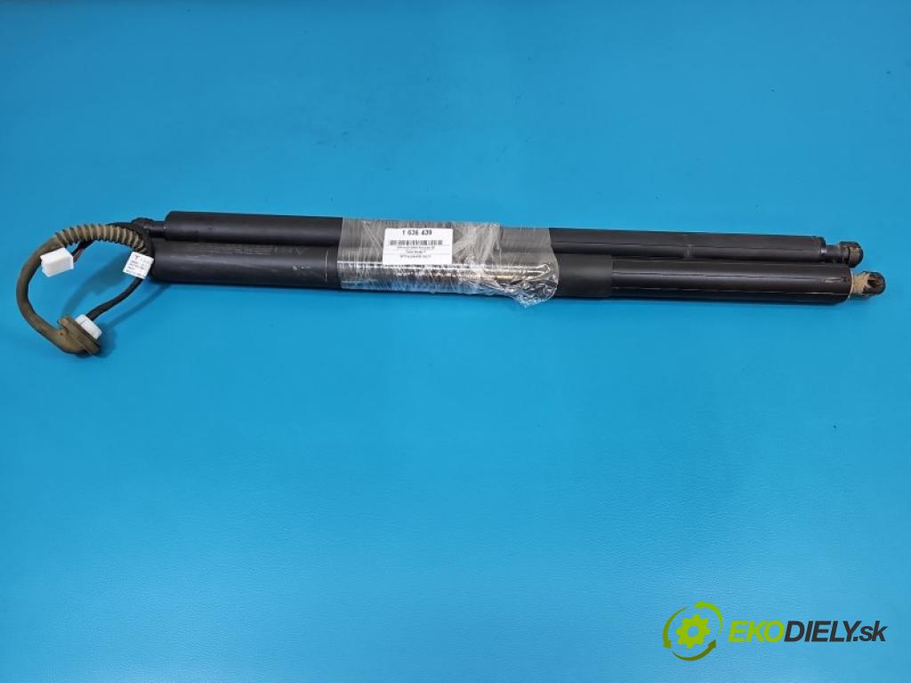 Tesla Model Y 0.0 automatic 378 kW  5- kufrových dveří komplet 1500601-20-B