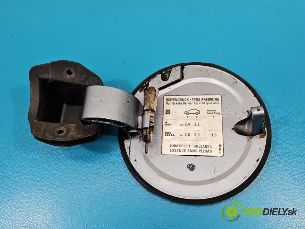 Opel Meriva A 2002-2010 1.4 16V 90 hp manual 66 kW 1364 cm3 5- Klapka nalévání paliva 13123250 (Klika dveří ostatní)