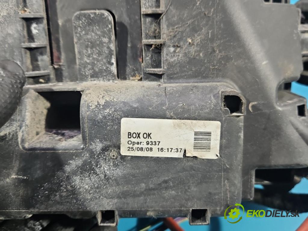 Opel Corsa D 2006-2014 1.2 16V 80 HP manual 59 kW 1229 cm3 3- riadiaca jednotka motora 55557933