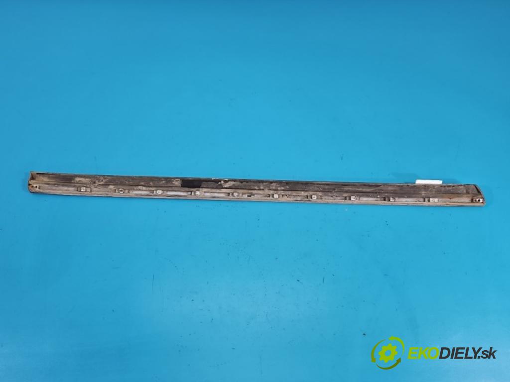 Audi A6 C5 1997-2004 1.9 tdi 131 hp manual 96 kW 1896 cm3 5- lišta dveře přední pravé 4B0853960