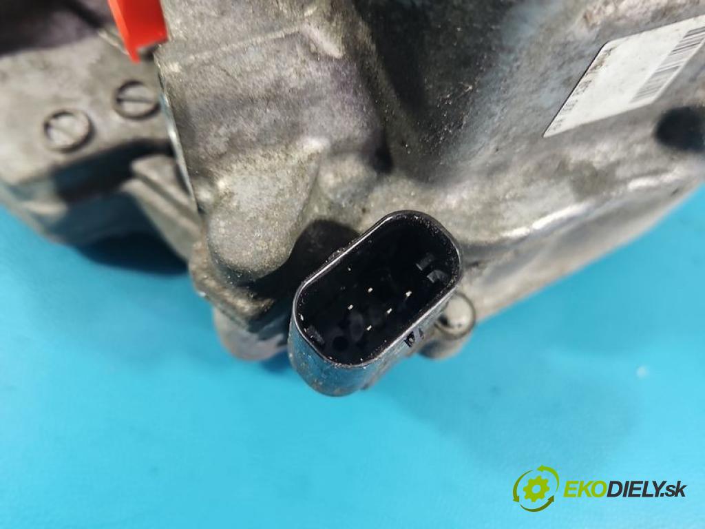 Mercedes Sprinter III 907 2018- 0.0 136 HP automatic 100 kW  5- Kompresor: klimatizácie A0008307804 (Kompresor klimatizácie)