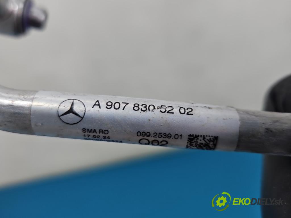 Mercedes Sprinter III 907 2018- 0.0 136hp automatic 100 kW  5- trubka klíma A9078305202