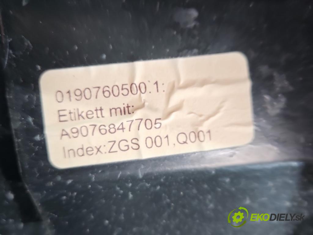 Mercedes Sprinter III 907 2018- 0.0 136hp automatic 100 kW  5- blatník: přední levé A9076840000