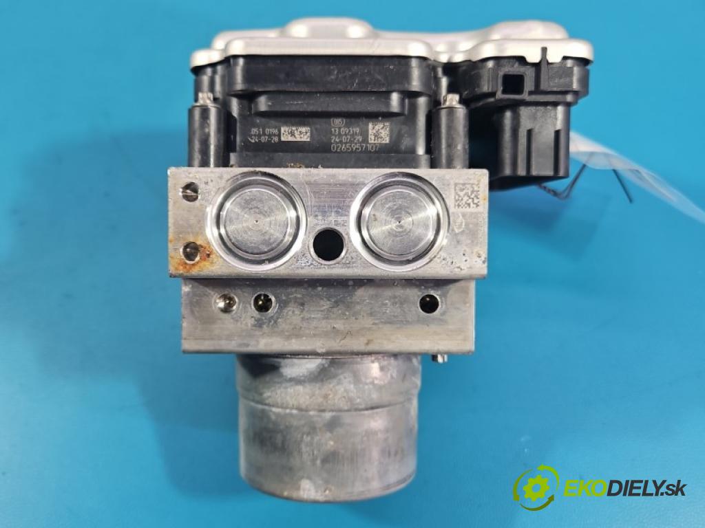 Mercedes Sprinter III 907 2018- 0.0 136 HP automatic 100 kW  5- čerpadlo abs A9079009111 (Pumpa ABS)