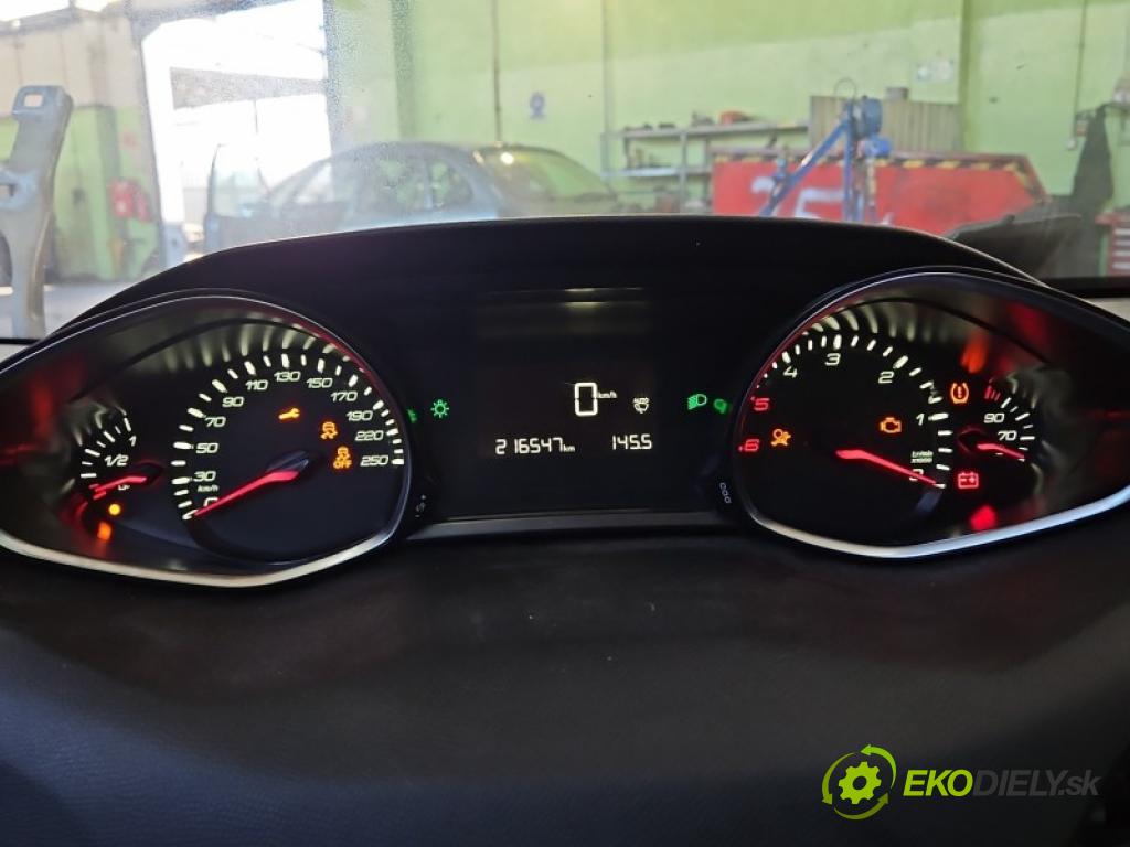 Peugeot 308 II 2013-2021 1.5 hdi 131 hp manual 96 kW 1499 cm3 5- Přístrojová deska 9822774780 (Přístrojová deska)