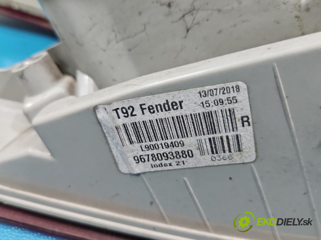 Peugeot 308 II 2013-2021 1.5 hdi 131 hp manual 96 kW 1499 cm3 5- světlo zadní pravé blatník: 9678093880