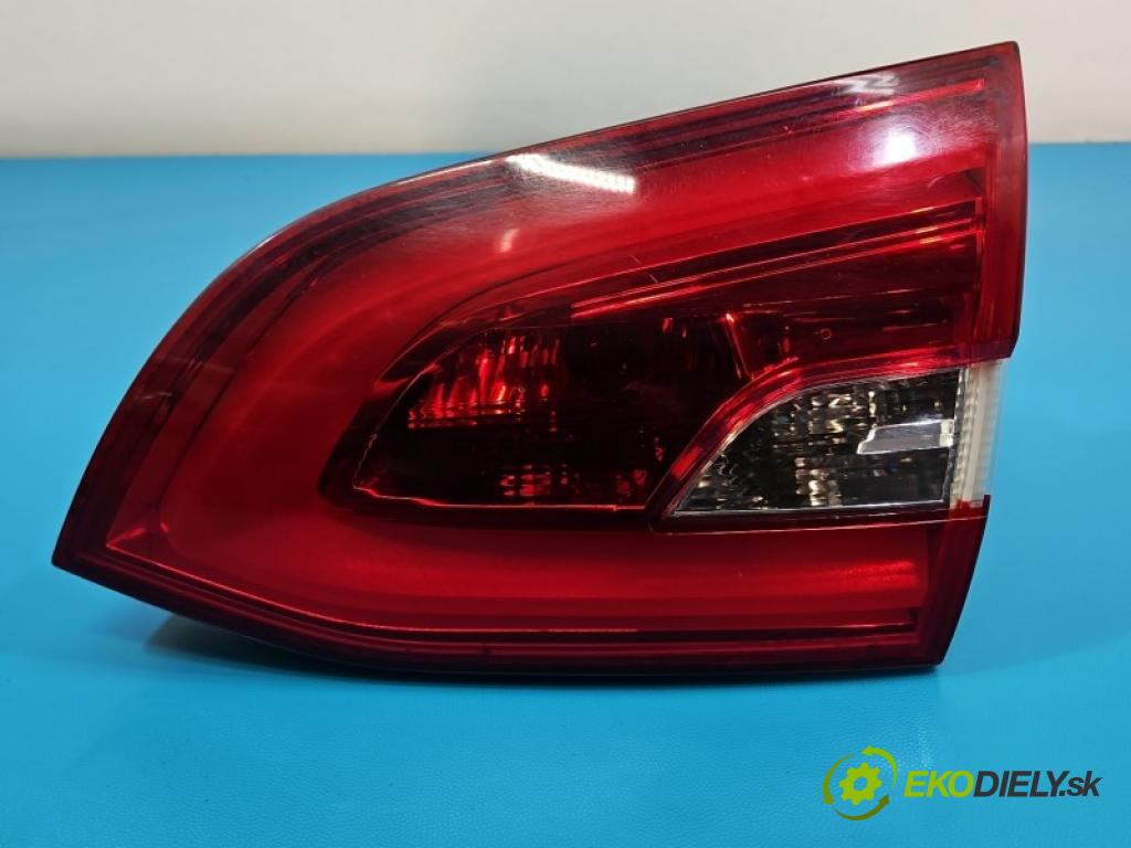 Peugeot 308 II 2013-2021 1.5 hdi 131 HP manual 96 kW 1499 cm3 5- svetlo / reflektor zadné pravé kufrové dvere 9678094880