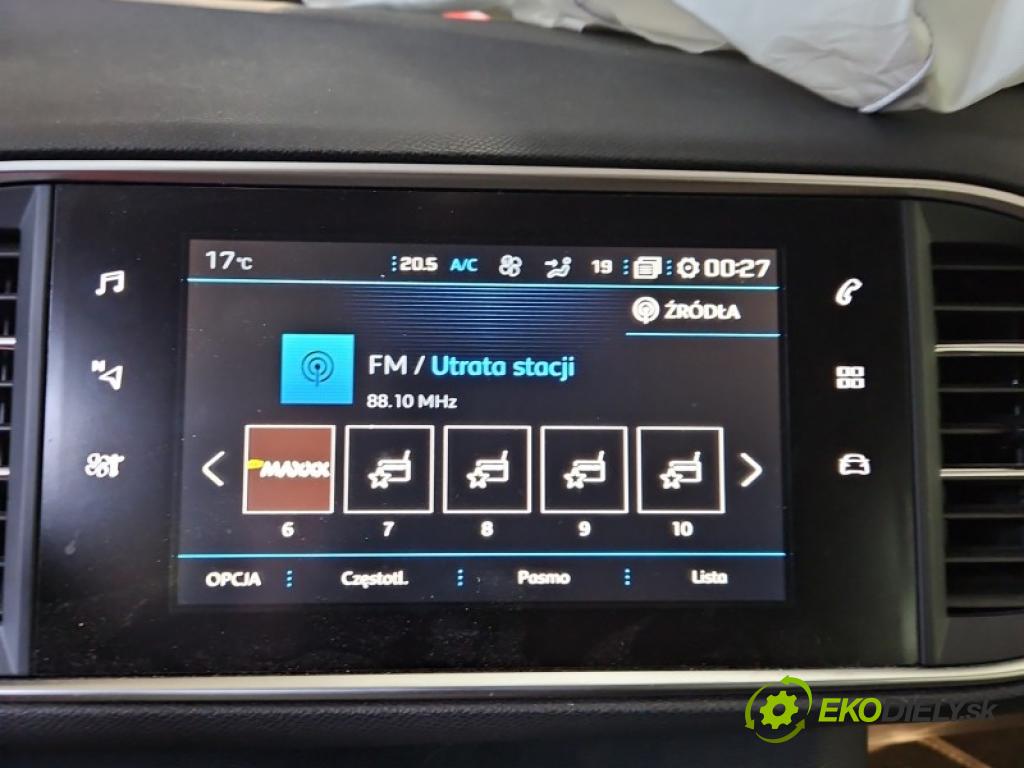 Peugeot 308 II 2013-2021 1.5 hdi 131 hp manual 96 kW 1499 cm3 5- displej 9824298580 (Přístrojová deska)