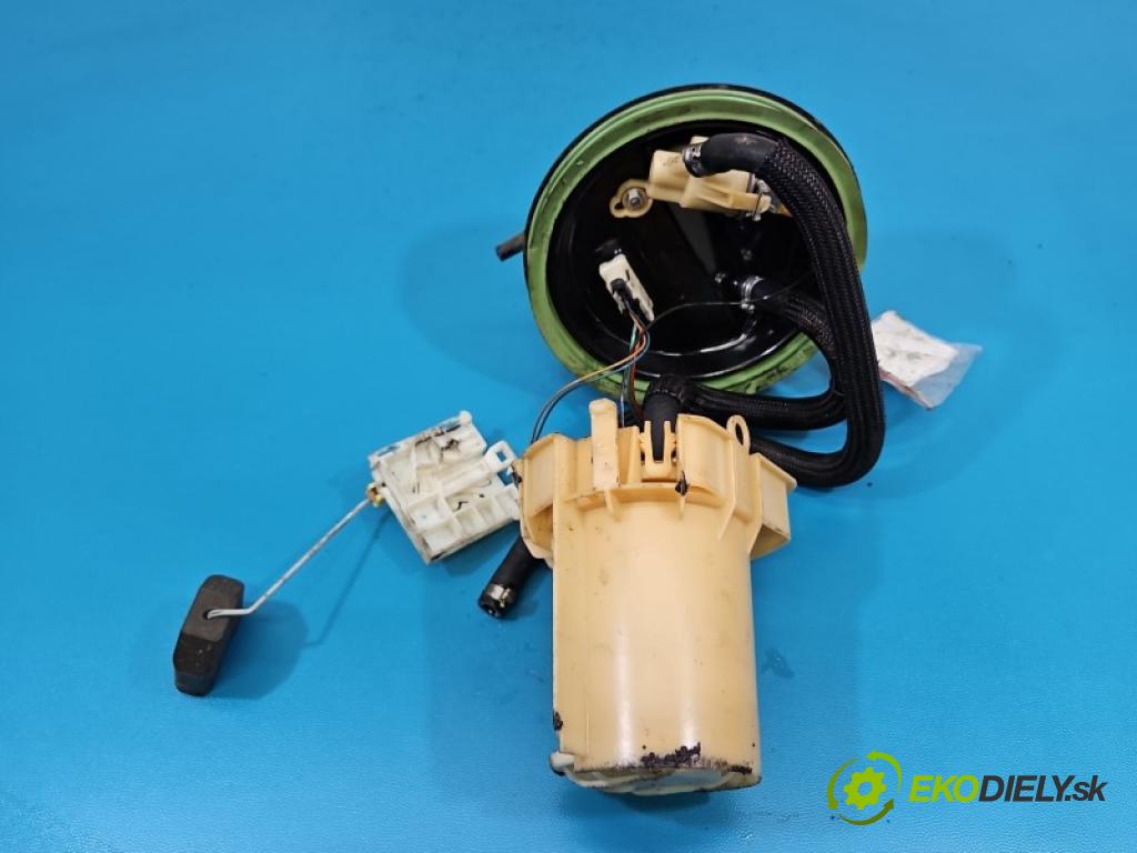 Opel Zafira A 1999-2005 1.6 16V 101 hp manual 74 kW 1598 cm3 5- čerpadlo paliva 90581616