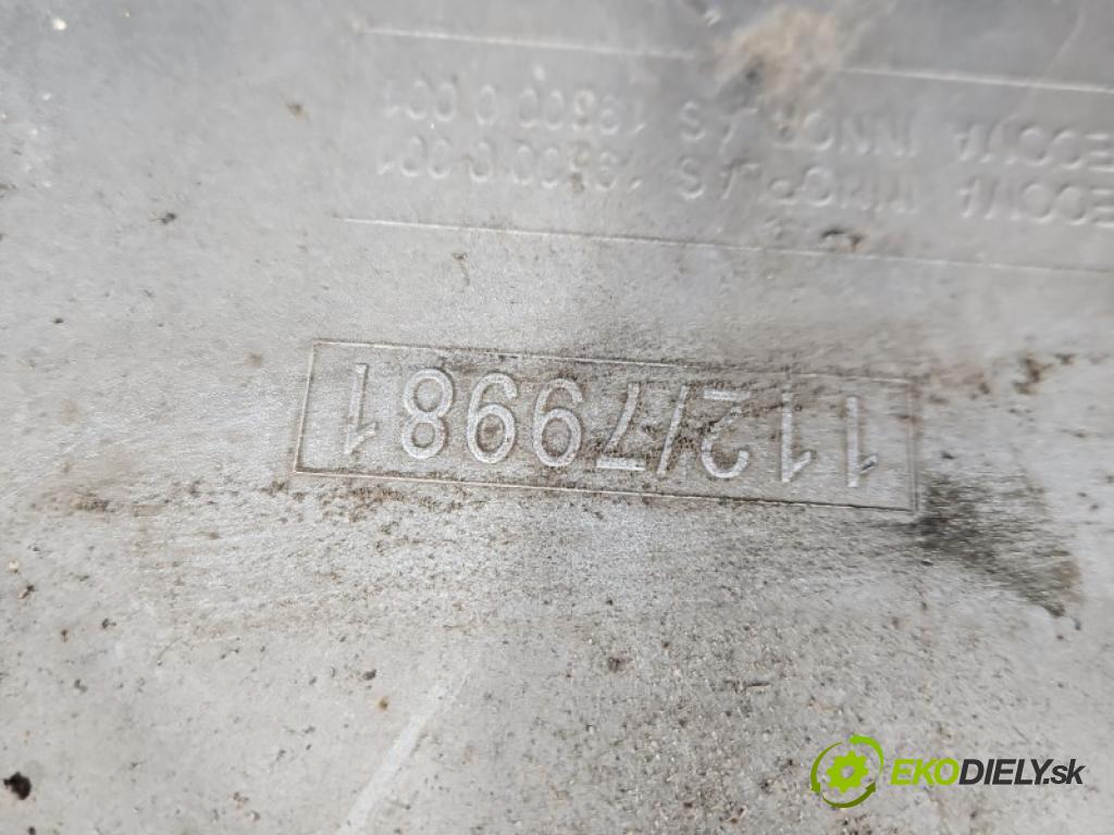 Mercedes B W245 2005-2011 2.0 8V 116 HP automatic 85 kW 2034 cm3 5- nárazník predné (Kľučka dverí ostatné)