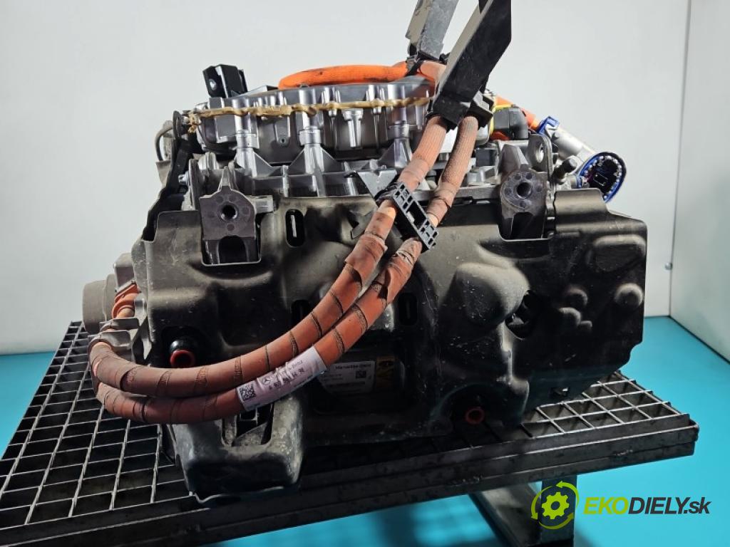 Mercedes Sprinter III 907 2018- 0.0 136hp automatic 100 kW  5- motor elektrický: A9073401400