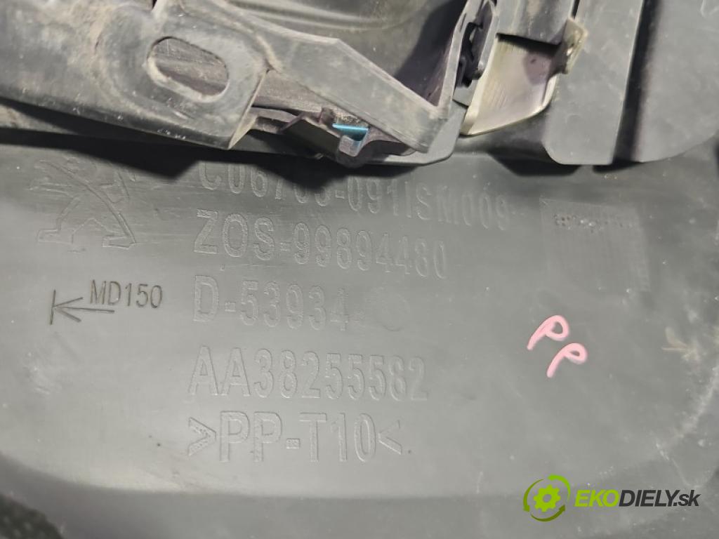 Peugeot 308 II 2013-2021 1.5 hdi 131 HP manual 96 kW 1499 cm3 5- blenda mriežka: nárazník pravé 99894480