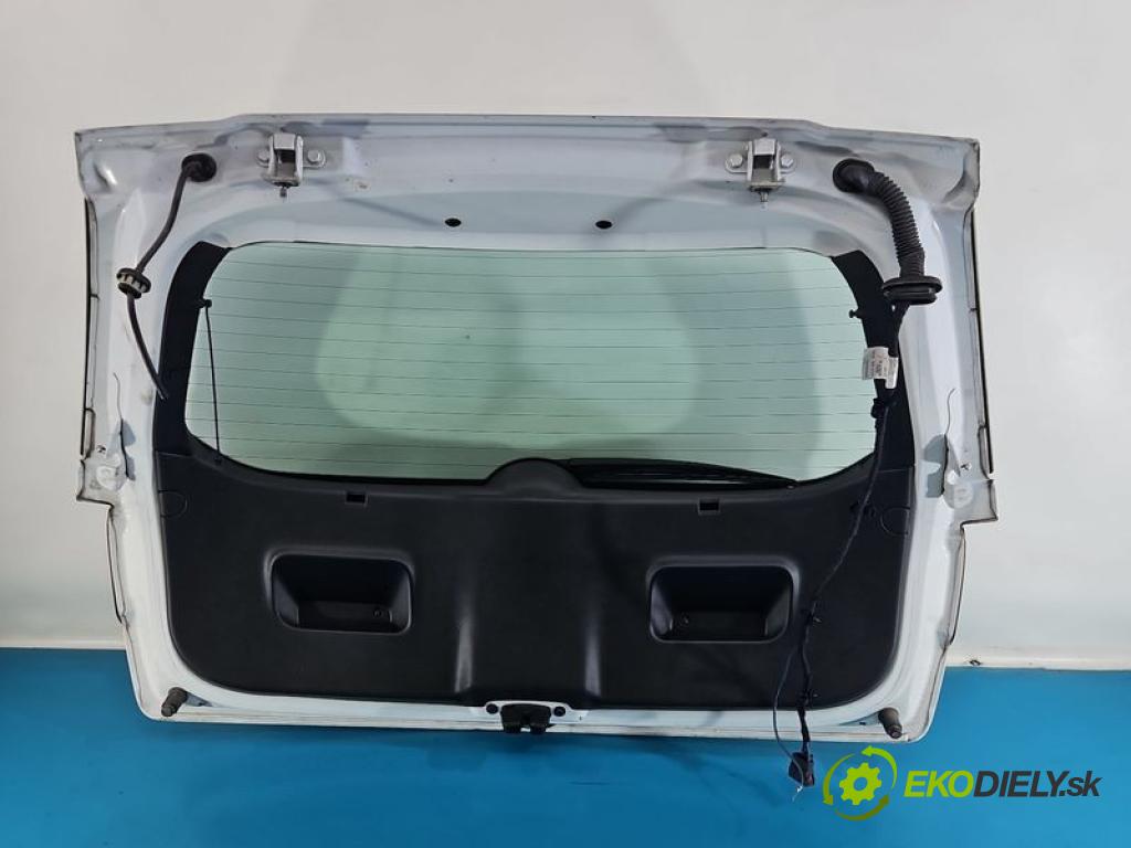 Citroen C3 II 2009-2016 1.4 8V 73 HP manual 54 kW 1360 cm3 5- zadna kufor  (Kapota zadná (kufor))