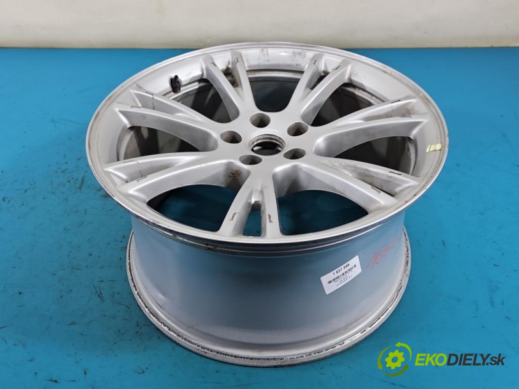 Tesla Model Y 0.0 automatic 378 kW  5- Felga hliník 19