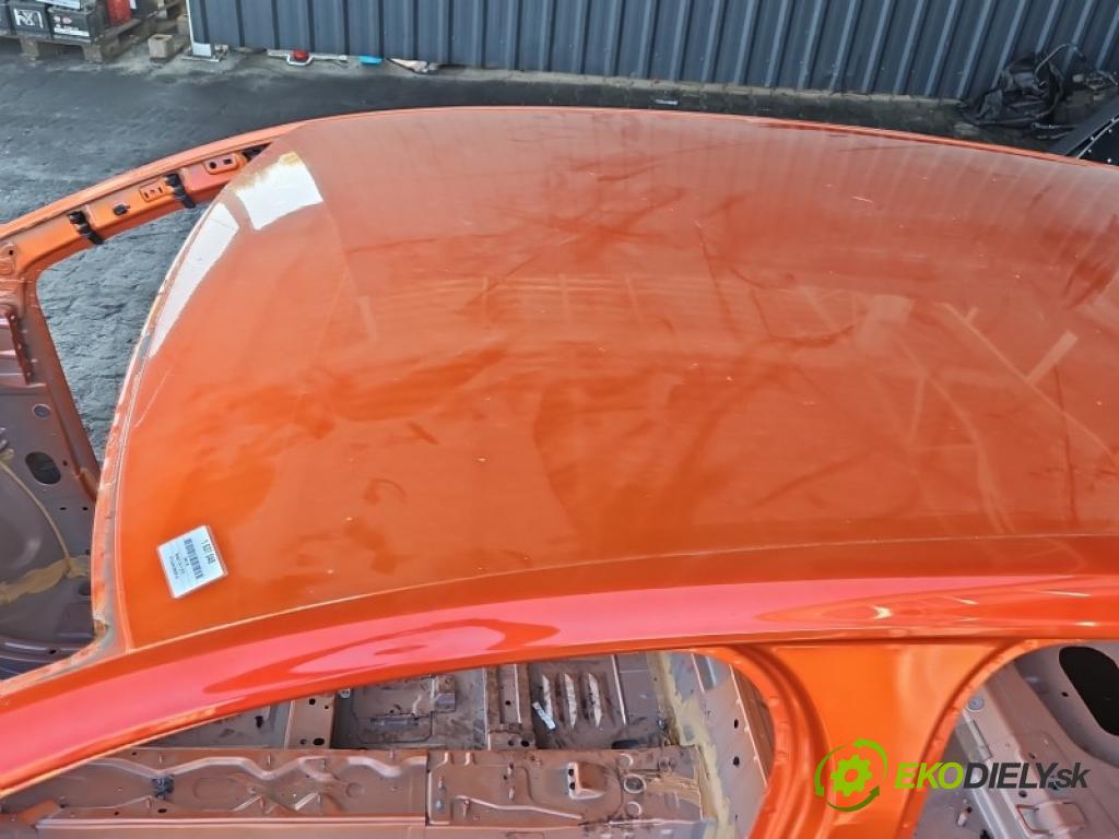 Renault Clio V 2019- 1.6 16v 91KM automatic 67 kW 1598 cm3 5- Strecha: