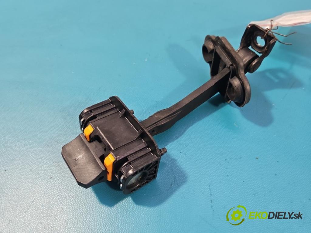 Mercedes Sprinter III 907 2018- 0.0 136hp automatic 100 kW  5- Stop dveře A9107205900