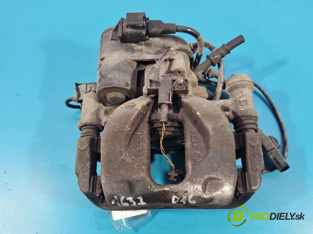 Mercedes Sprinter III 907 2018- 0.0 136 HP automatic 100 kW  5- brzdič zadné ľavý A9074231301 (Kľučka dverí ostatné)