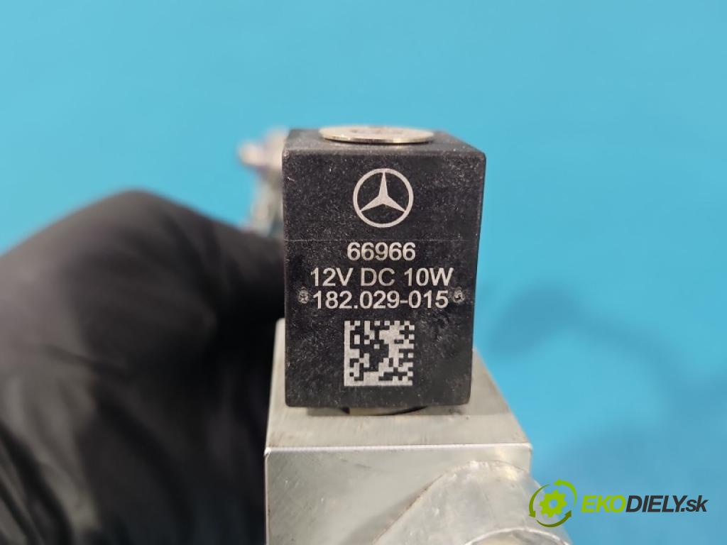 Mercedes Sprinter III 907 2018- 0.0 136hp automatic 100 kW  5- ventil rozšiřitelný klíma A293830110