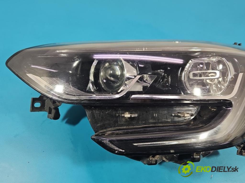Renault Megane IV 2016-2024 1.5 dci 90 HP manual 66 kW 1461 cm3 5- Reflektor: ľavý 260602792R (Kľučka dverí ostatné)