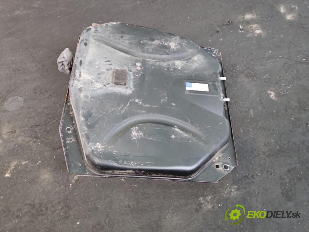 Mercedes B W245 2005-2011 2.0 8V 116 hp automatic 85 kW 2034 cm3 5- Nádrž: paliva A1694701701 (Palivová nádrž)