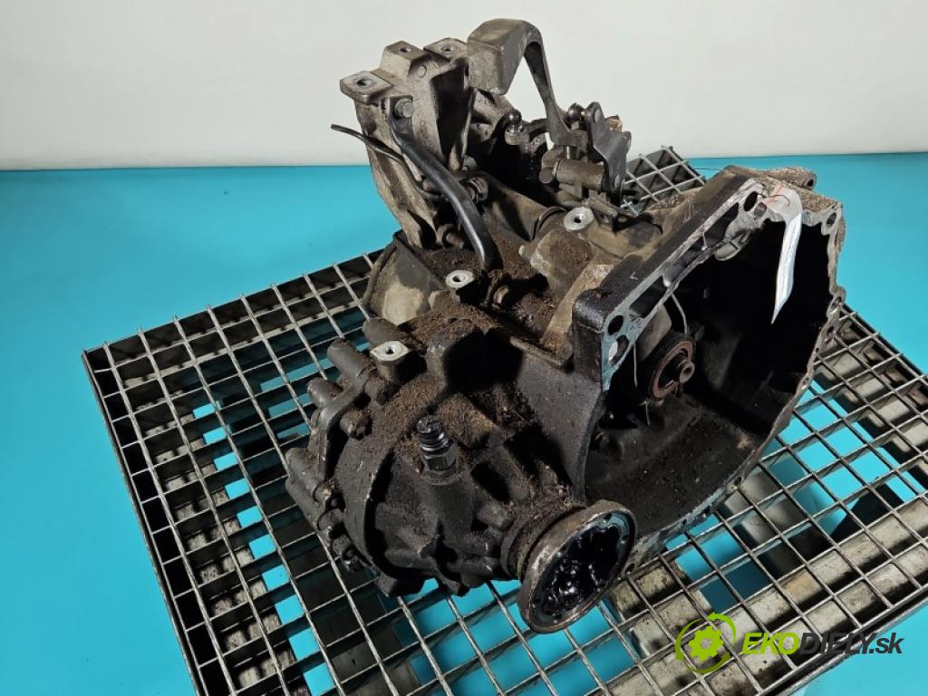 Vw Bora 1.9 tdi 90 hp manual 66 kW 1896 cm3 4- převodovka stupňová manual EBJ