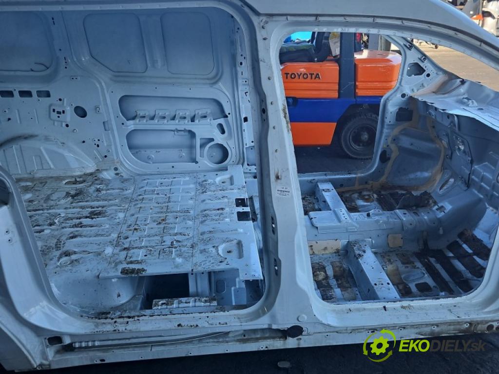Ford Transit Connect II 2012-2022 1.5 tdci 120 hp manual 88.2 kW 1499 cm3 4- práh pravý  (Karoserie ostatní)