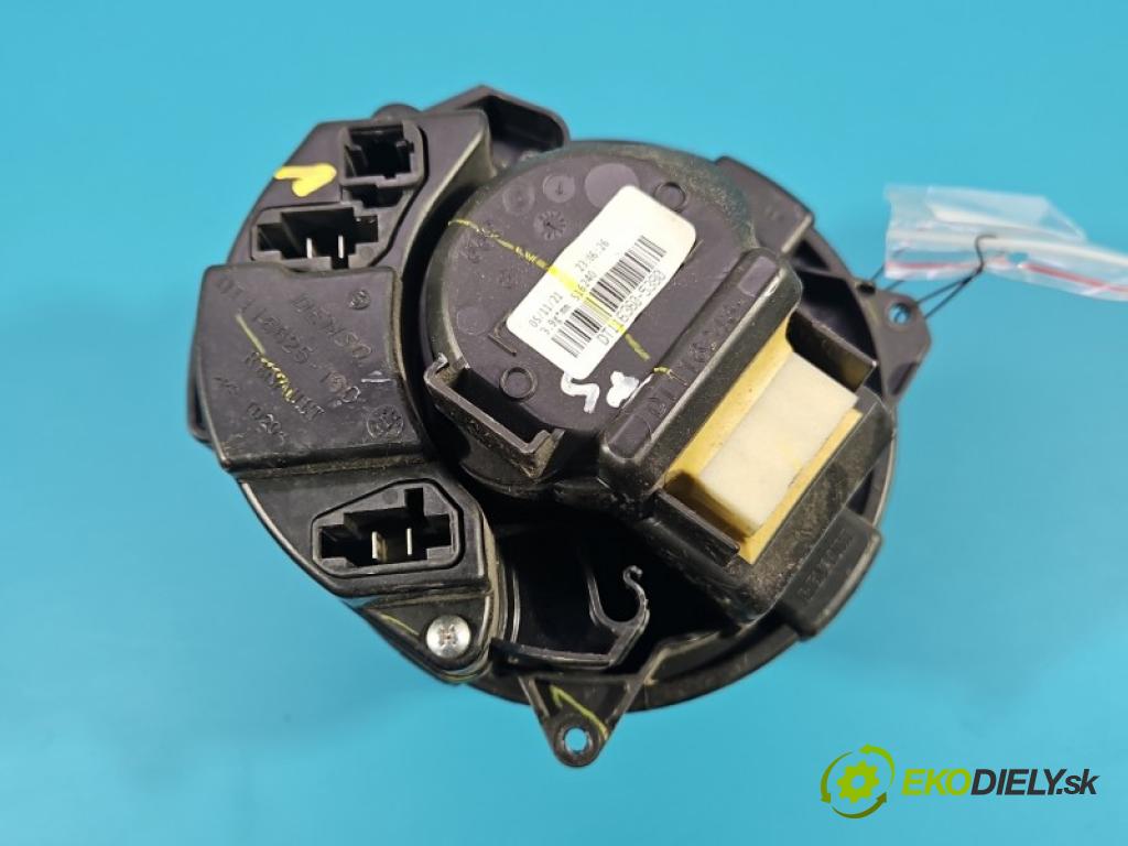 Renault Clio V 2019- 1.6 16v 91 KM automatic 67 kW 1598 cm3 5- ventilátor vzduchu DT116360-5380