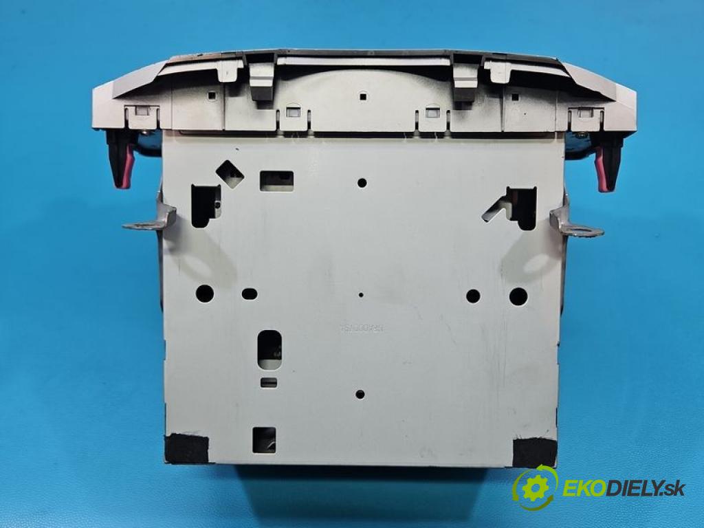 Toyota Yaris II 2005-2011 1.4 D4D 90 hp manual 66 kW 1364 cm3 5- Radio továrna: 86120-0D210