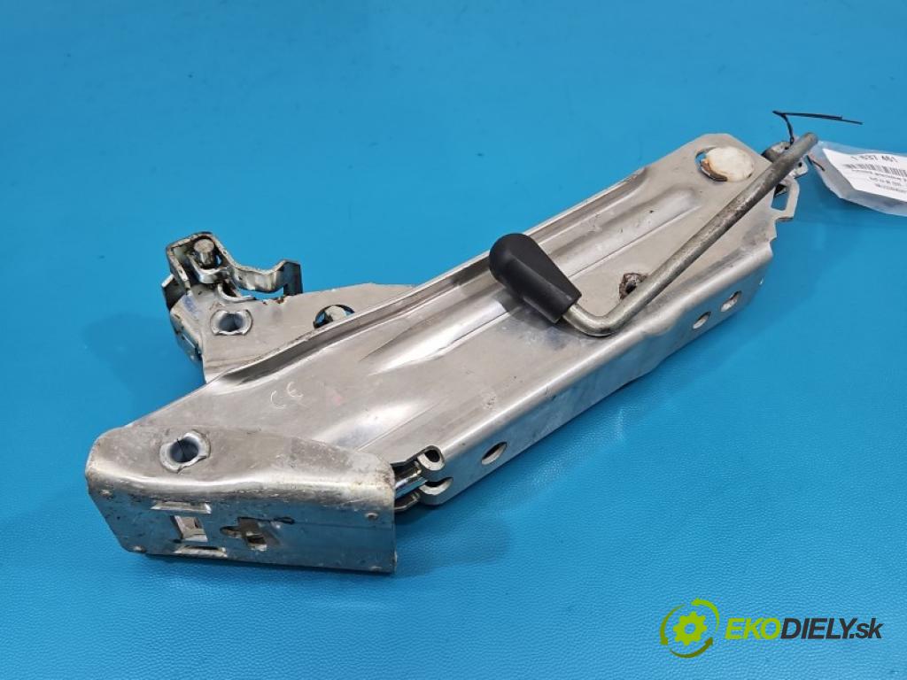 Audi A4 B6 2000-2004 2.0 20V ALT 131 HP manual 96 kW 1984 cm3 4- mechanizmus okna automobilovy 8E0011031C