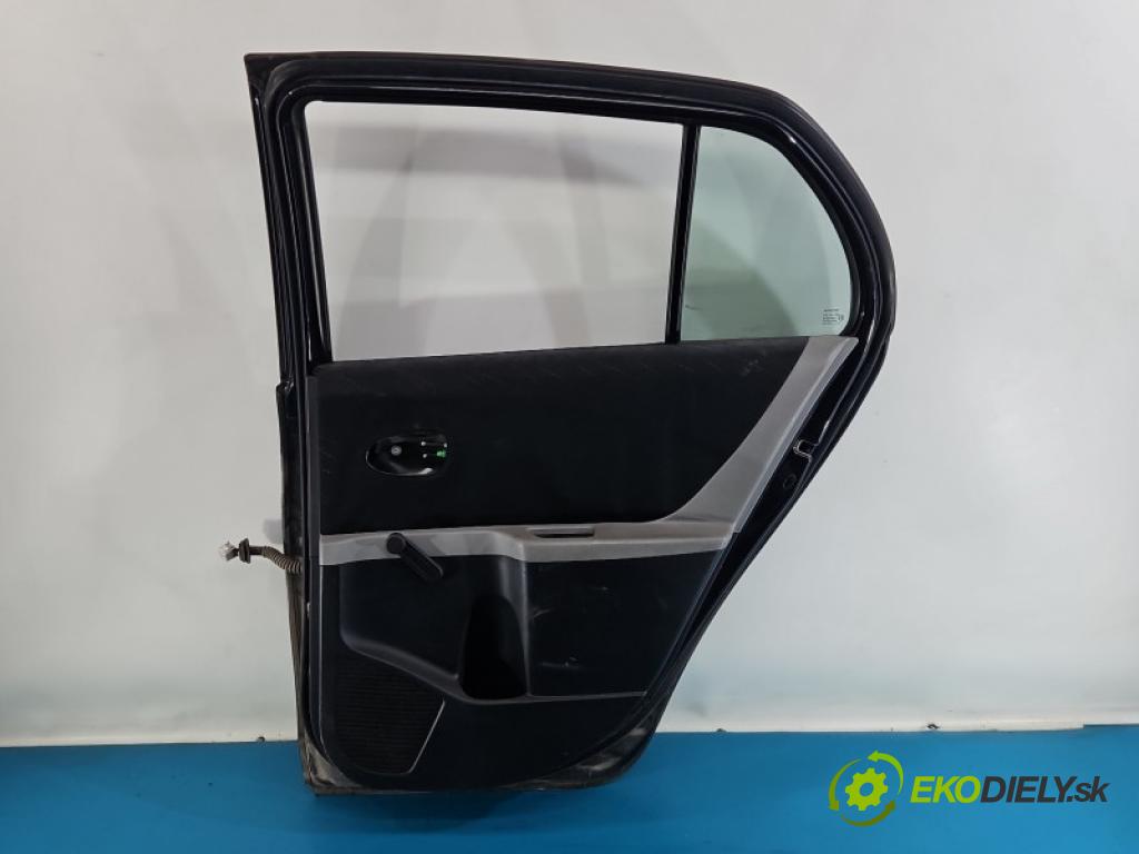 Toyota Yaris II 2005-2011 1.4 D4D 90 HP manual 66 kW 1364 cm3 5- dvere zadné pravé  (Kľučka dverí ostatné)