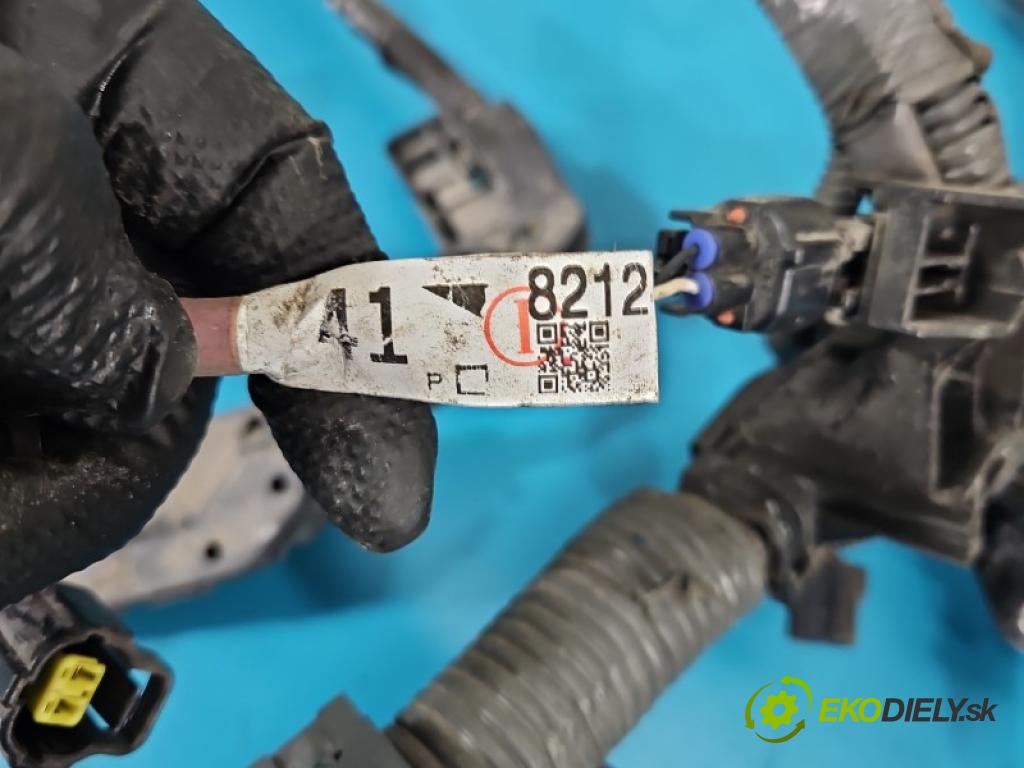 Toyota Prius III XW30 2009-2015 1.8 16V 99 HP automatic 73 kW 1798 cm3 5- Zväzok: motora 8212247010F