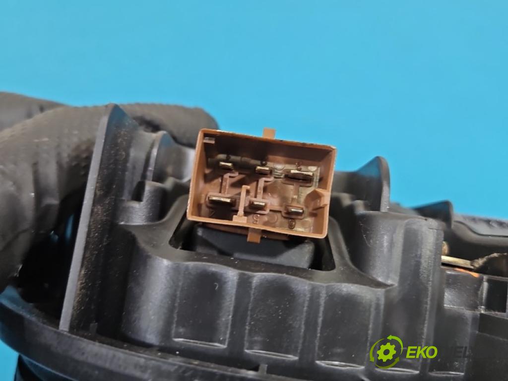 Audi A4 B6 2000-2004 2.0 20V ALT 131 HP manual 96 kW 1984 cm3 4- ventilátor vzduchu 8E1820021A
