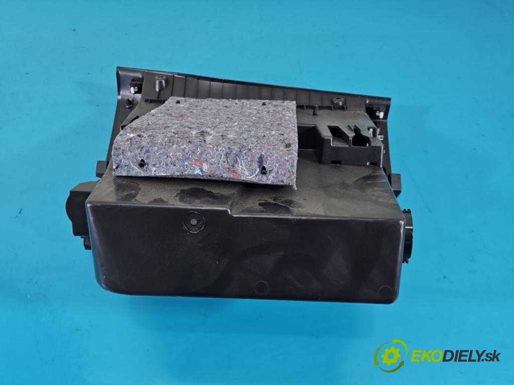 Peugeot 308 II 2013-2021 1.5 hdi 131 hp manual 96 kW 1499 cm3 5- kastlík 9677995177