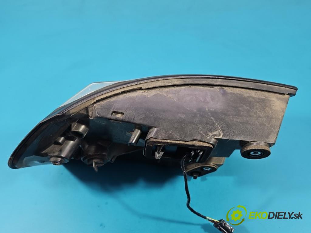 Citroen C4 Grand Picasso II 2013-2022 1.6 hdi 120 HP manual 88 kW 1560 cm3 5- svetlo / reflektor zadné pravé kufrové dvere 9678271380