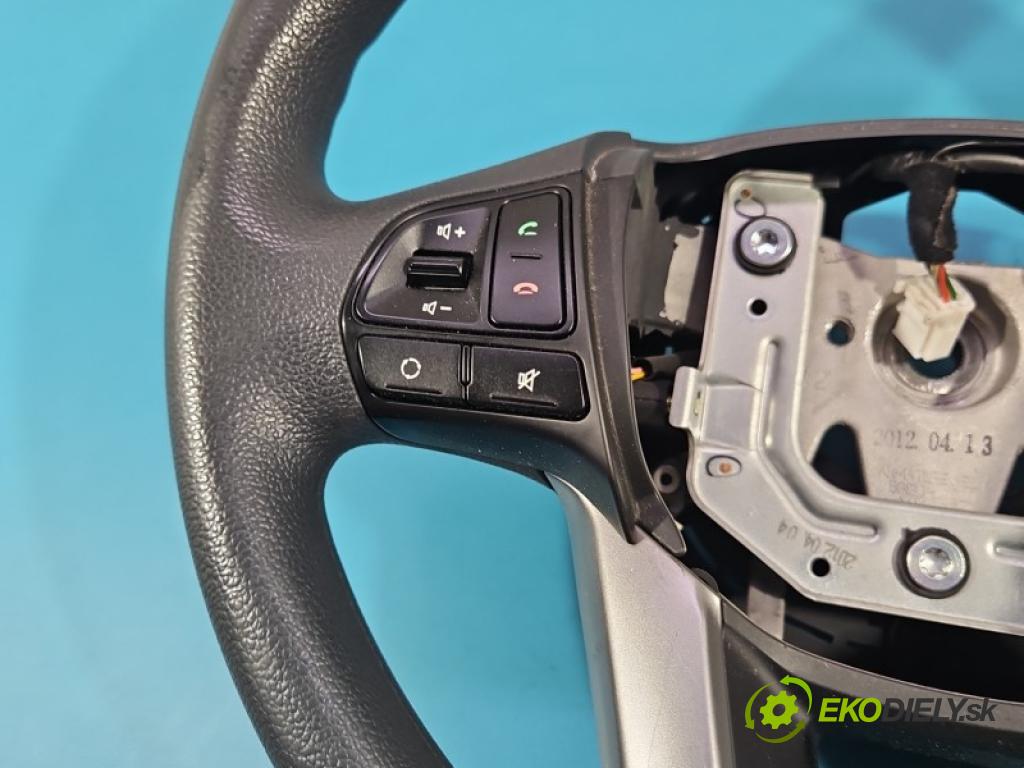 Kia Rio III 2011-2017 1.4 16V G4FA 109 hp manual 80 kW 1396 cm3 5- volant  (Volant)