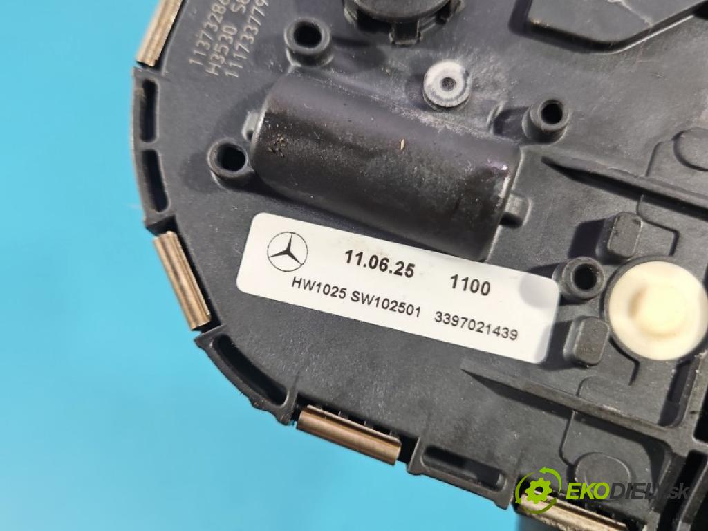 Mercedes GLK X204 2008-2015 2.2 cdi 170 hp automatic 125 kW 2143 cm3 5- motor stěračů přední 1397220668