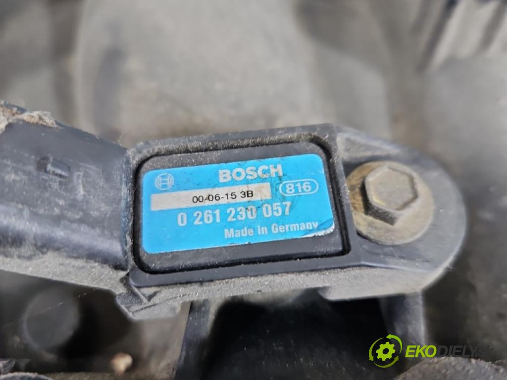 Citroen Xsara Picasso 1.8 16V 116 HP manual 85 kW 1749 cm3 5- zvod nasávací (Sacie potrubie)