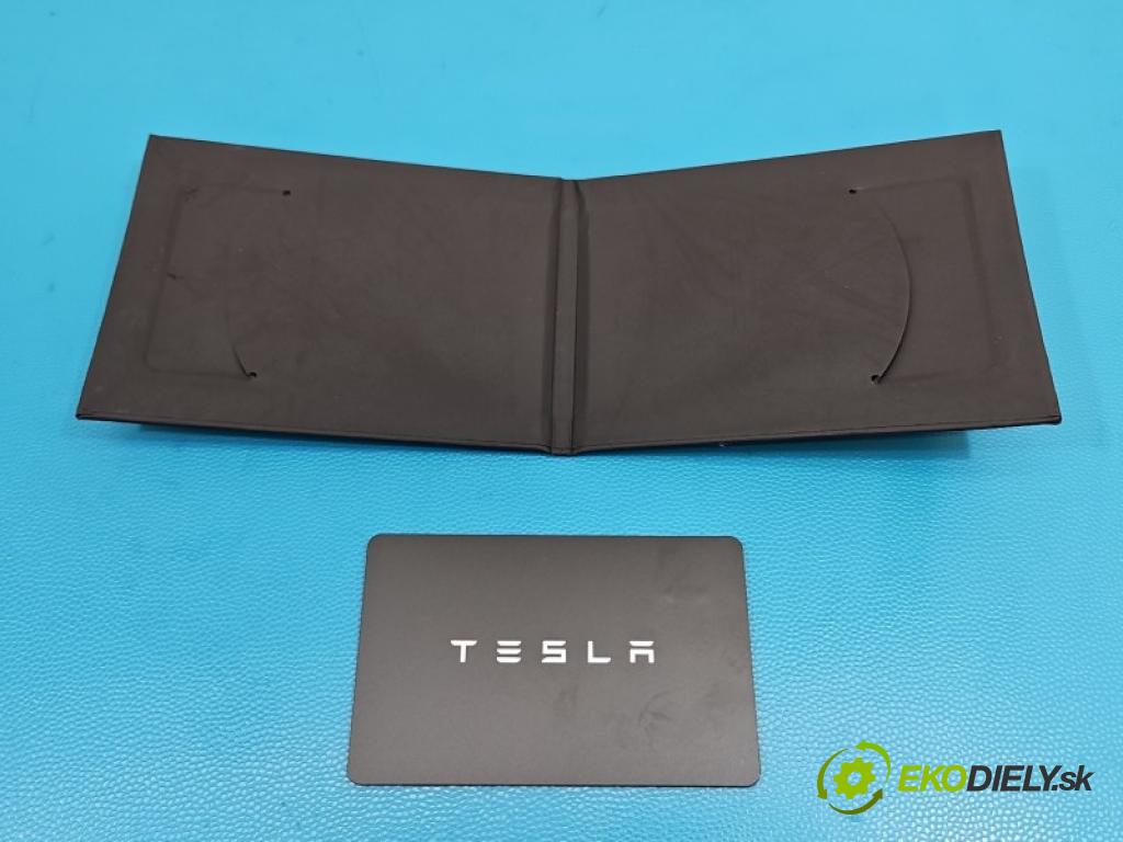 Tesla Model Y 0.0 automatic 378 kW 5- dálkové klíč: