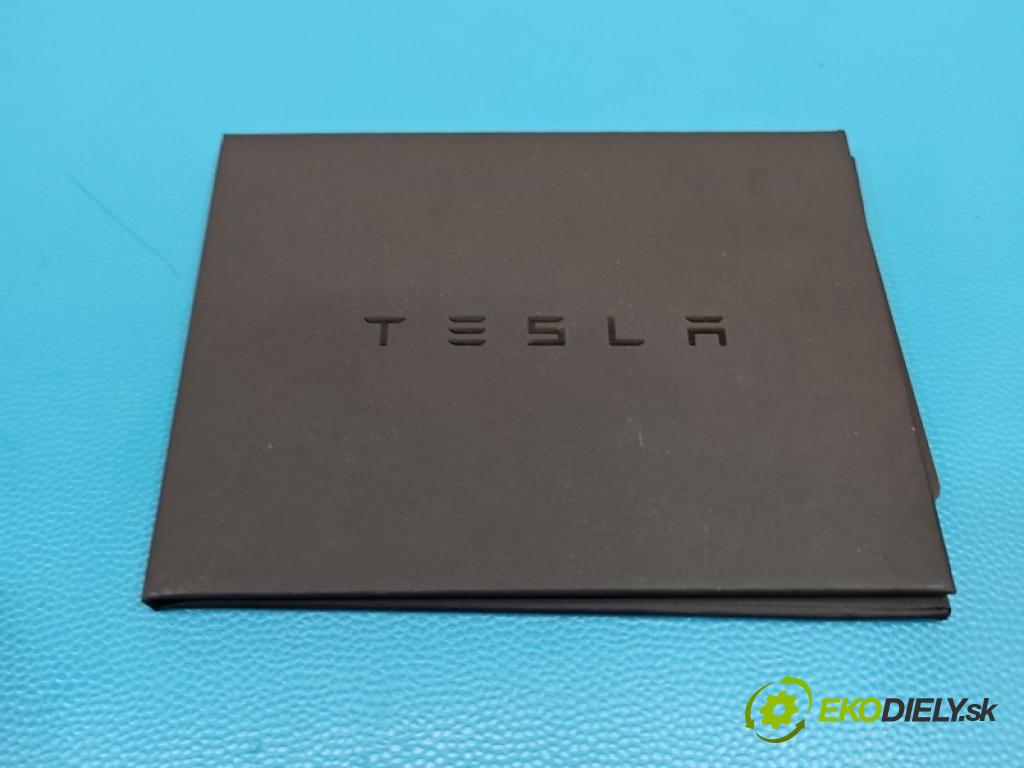 Tesla Model Y 0.0 automatic 378 kW 5- dálkové klíč:
