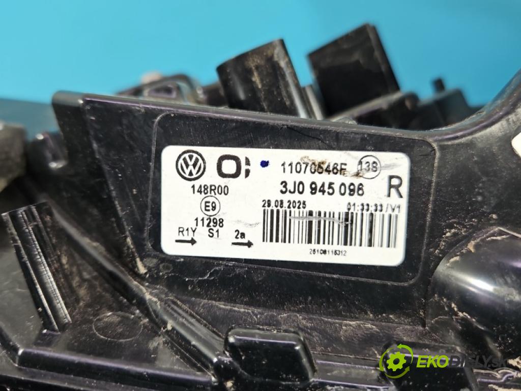 Vw Passat B9 2023- 1.5 TSI 150 hp automatic 110 kW 1498 cm3 5- světlo zadní pravé blatník: 3J0945096