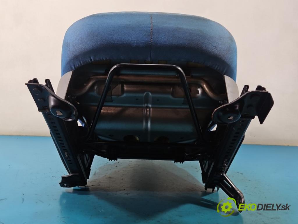 Fiat Panda II 2003-2012 1.2 8V 60 HP automatic 44 kW 1242 cm3 5- Sedačka ľavý  (Sedadlo)