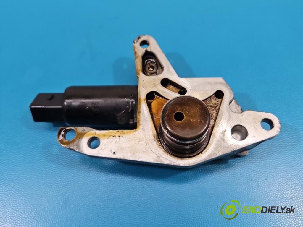 Audi A4 B6 2000-2004 2.0 20V ALT 131 HP manual 96 kW 1984 cm3 4- snímač časovanie načasovanie 06B103741D