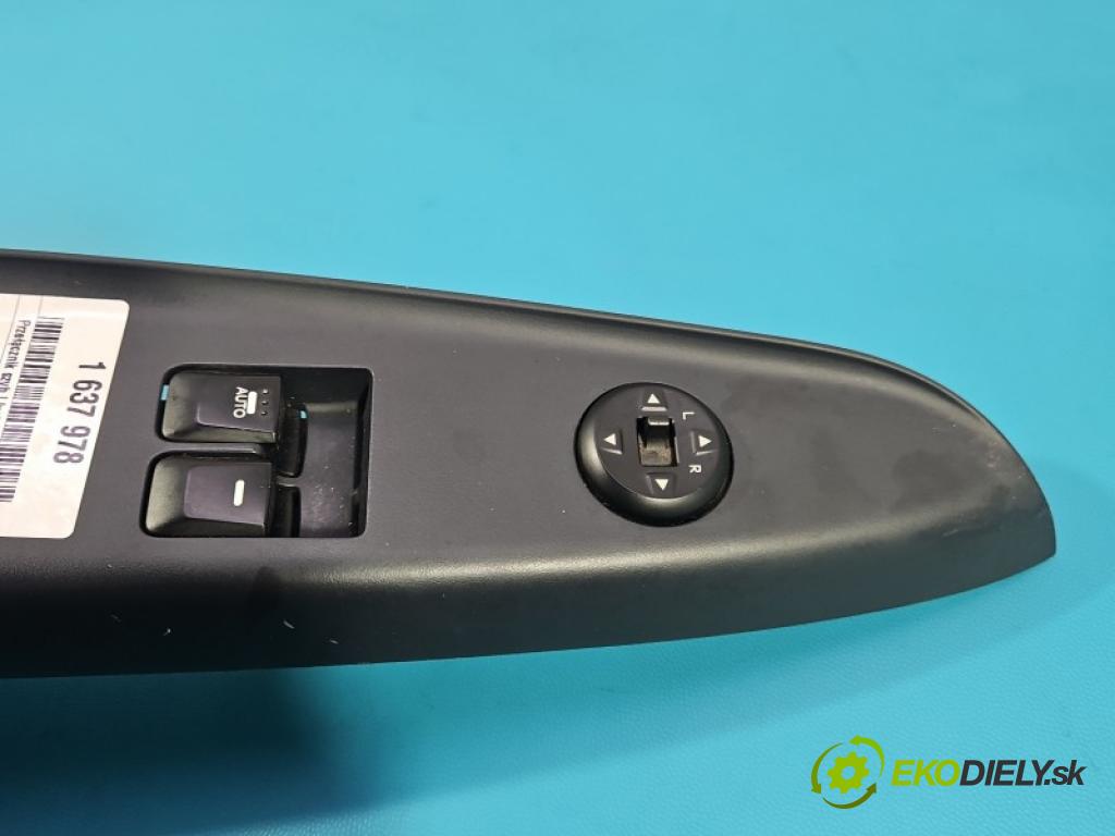 Kia Rio III 2011-2017 1.4 16V G4FA 109 HP manual 80 kW 1396 cm3 5- prepínač okien spätných zrkadiel 82730-1W020