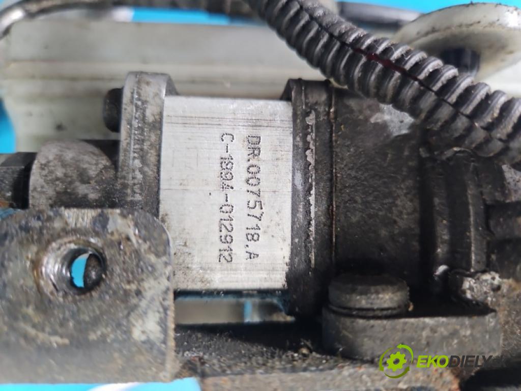 Fiat Panda II 2003-2012 1.2 8V 60 hp automatic 44 kW 1242 cm3 5- Volič převodovky 0004708E