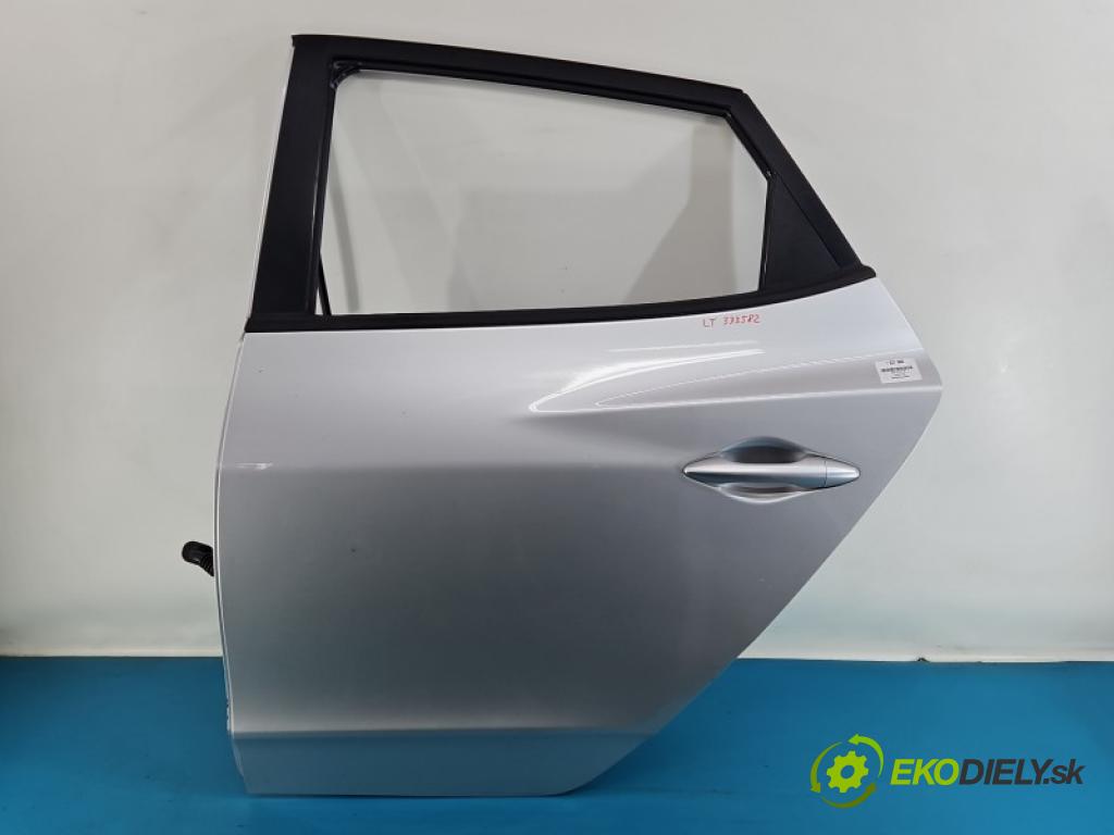 Hyundai Ix35 1.7 crdi 116 HP manual 85 kW 1685 cm3 5- dvere zadné ľavé  (Kľučka dverí ostatné)