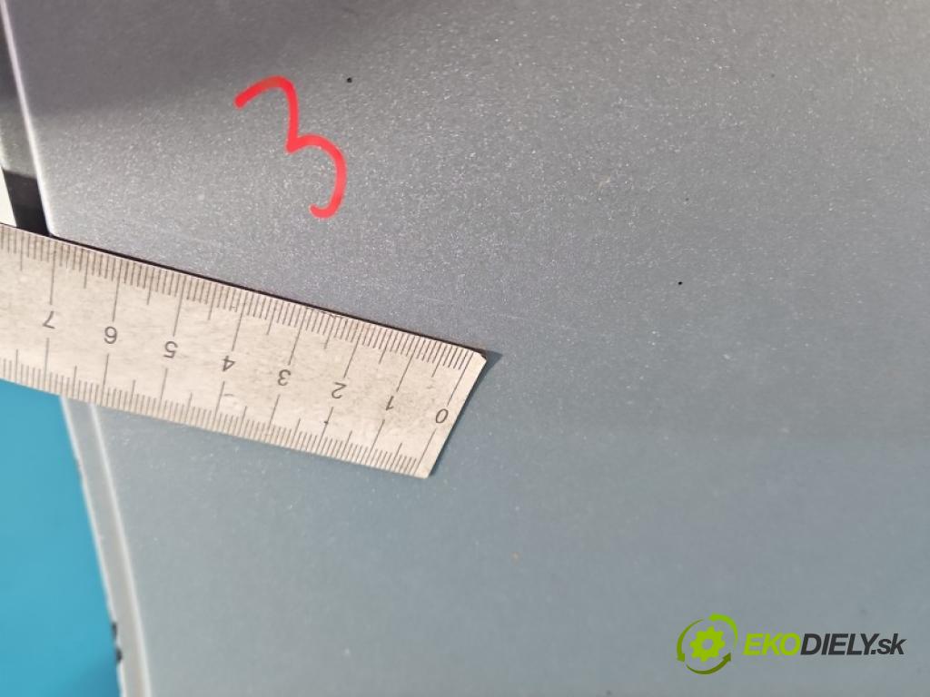Hyundai Ix35 1.7 crdi 116 HP manual 85 kW 1685 cm3 5- dvere zadné ľavé  (Kľučka dverí ostatné)