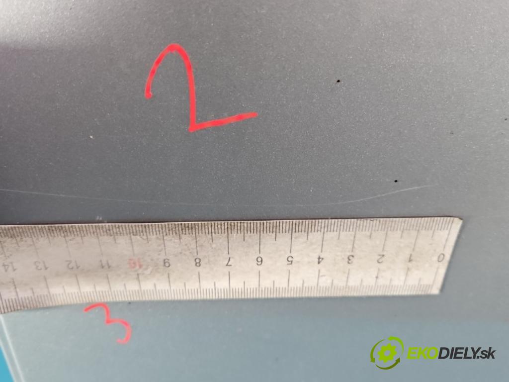 Hyundai Ix35 1.7 crdi 116 HP manual 85 kW 1685 cm3 5- dvere zadné ľavé  (Kľučka dverí ostatné)