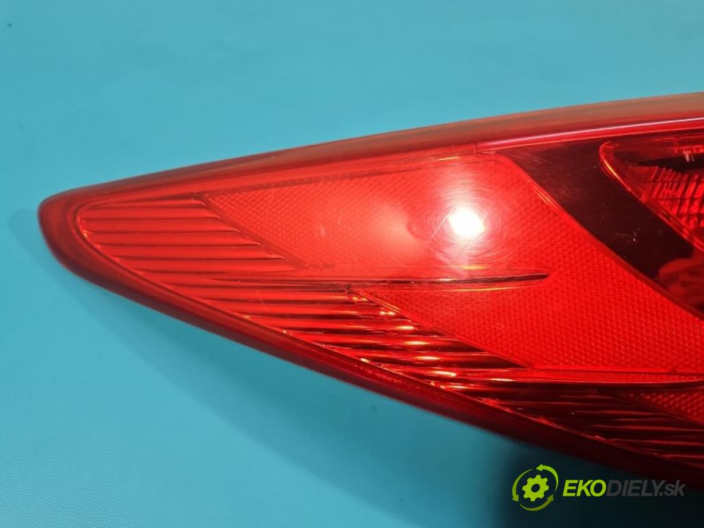Hyundai Ix35 1.7 crdi 116 hp manual 85 kW 1685 cm3 5- světlo zadní levé blatník: 92401-2Y0