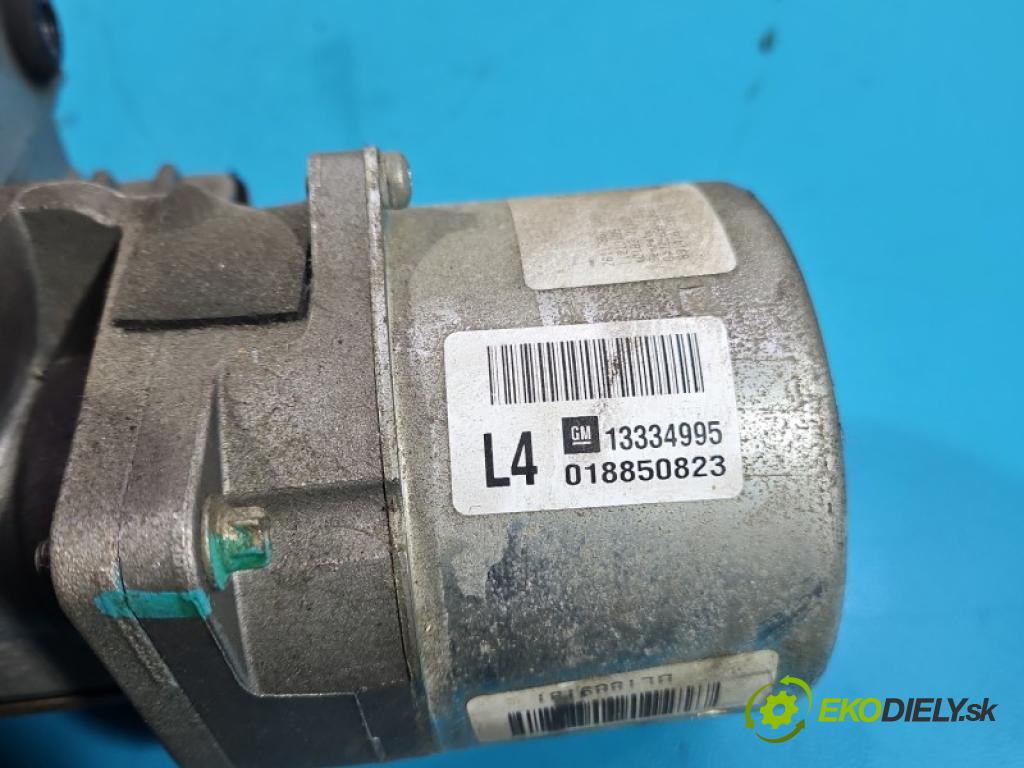 Opel Corsa D 2006-2014 1.4 16V 101 HP manual 74 kW 1389 cm3 5- čerpadlo posilovač 13334995 (Servočerpadlo)